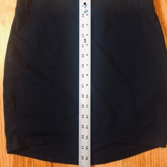 H&M Divided Ladies Cotton Skirt Size Small - Picture 3 of 7